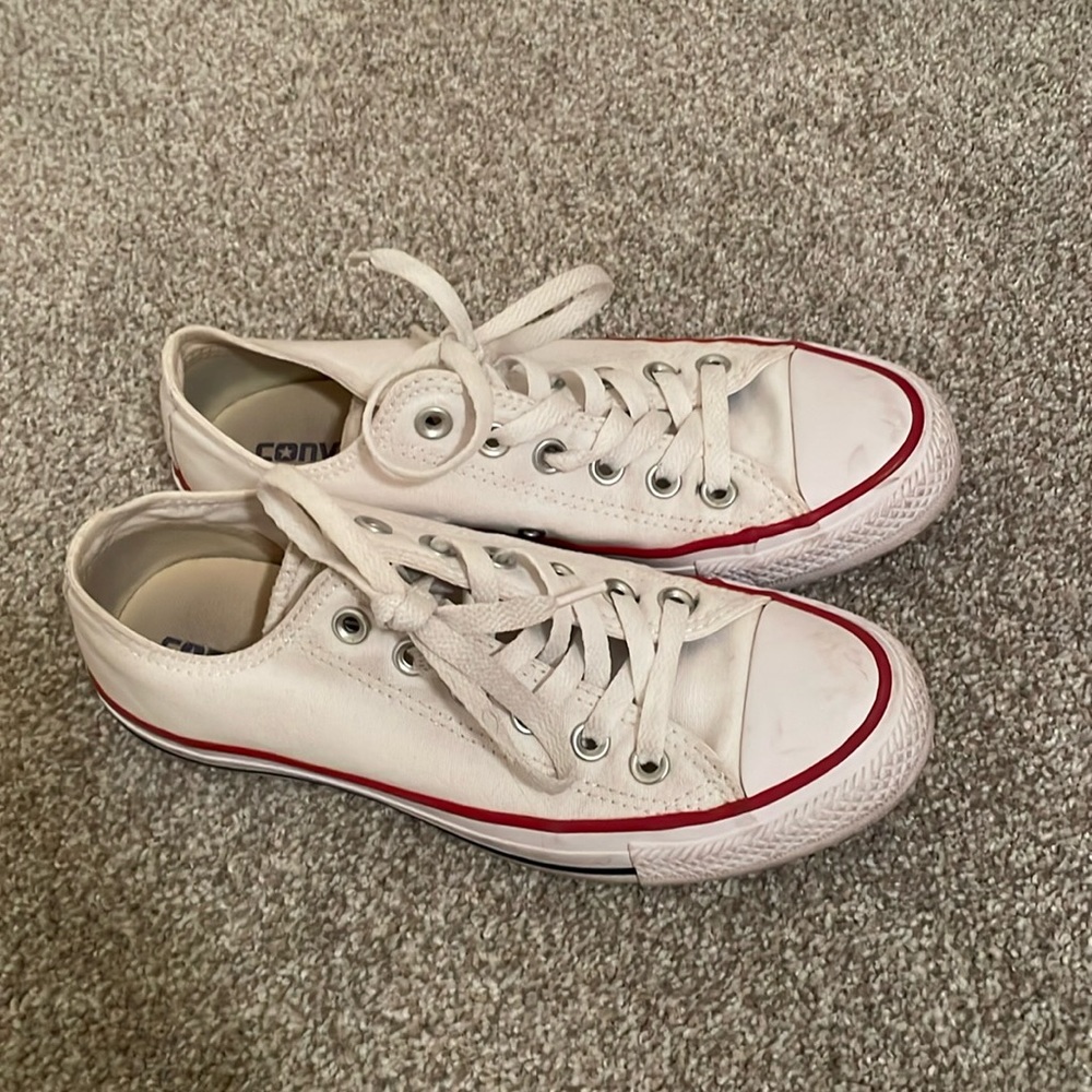 White low top converse